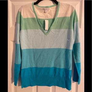 Brand new NY & Company long sleeved sweater